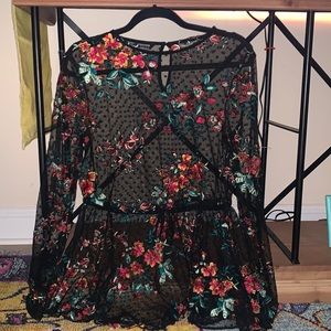 Zara blouse size Large